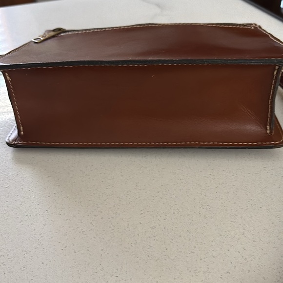 Patricia Nash Handbag - Picture 6 of 7